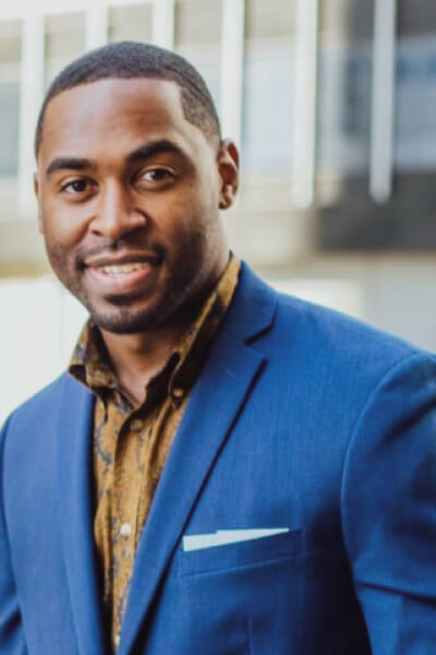 Home copywriter client testimonial man